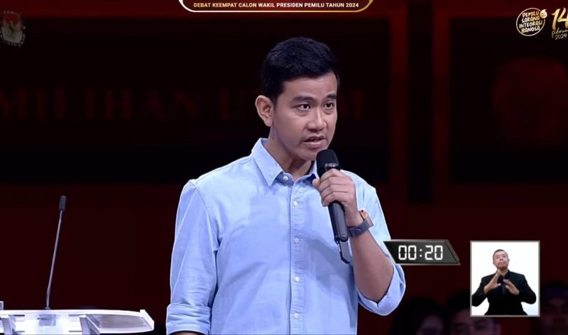 Sindir Tim Paslon 01 Karena Gaungkan LFP, Gibran: Indonesia Punya Cadangan Nikel Terbesar. (Foto: YouTube KPU)